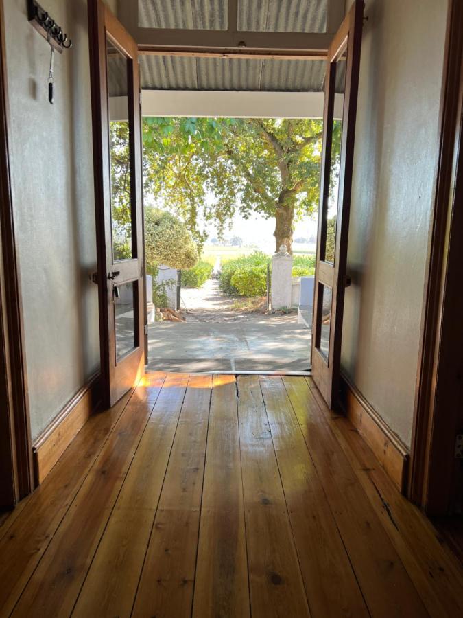Hartebeeskraal Selfcatering Cottage 帕尔 外观 照片